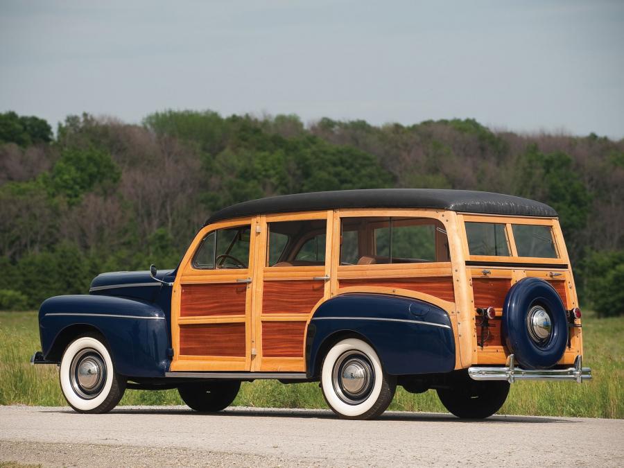  Ford V8 Super Deluxe Station Wagon 1942 года  (фото 16 из 27)